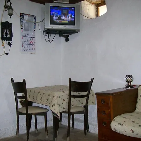 Konukevi Dionysos Selçuk