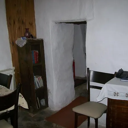 Dionysos Konukevi Selçuk
